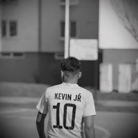 k.e.v.i.n60