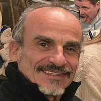 jorgosloukian