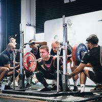 u83kg