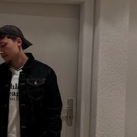 harrisontom_2001