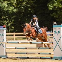 leonie_equestrian_