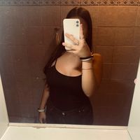 .angela_10154_
