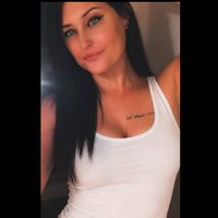 melaniie70
