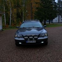 lauripost