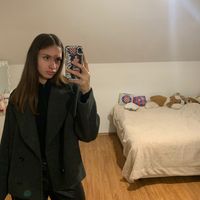 mia_lozancic