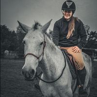 paulinecastet
