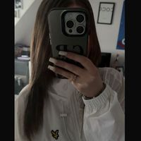 luanaviersechz