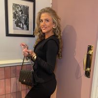 anaisfarrowfitch15