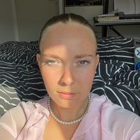 nora_12004