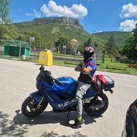 suzi_gsx99