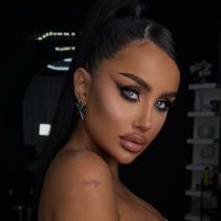 rebeccaatoma