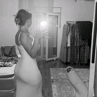 vivi_szabo45