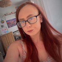 chloewall7