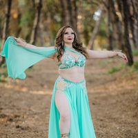 nikibout_bellydancer