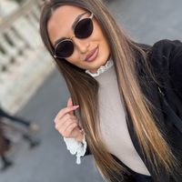 alexandra.cenuse