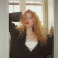 Purple lace bra X diet pepsi