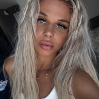 nicolecarnazza