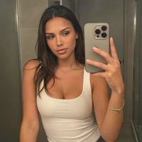 maeva_crett__