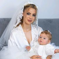 andreea4150513803111
