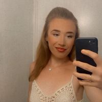 manifestwithscarlett