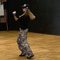 h.i.p..h.o.p_dancer
