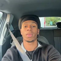 Ça me touche mais je reste debouuuuuut