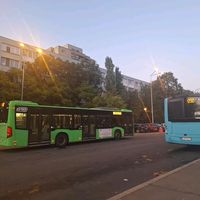 autobuzul_vandalizat