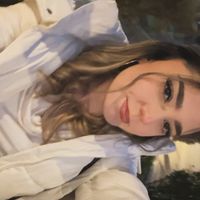 _.larisaelena._