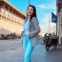 elly_anca