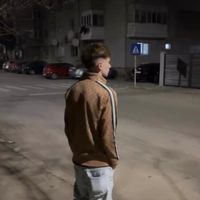 Foloseste acest sunet daca doresti sa ma sugi