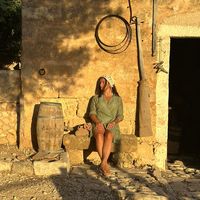 a_angela_