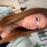 julie.naelandtwins