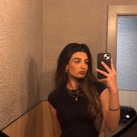 _ayesha7002