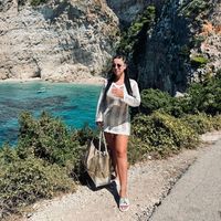 andreealarisaa8