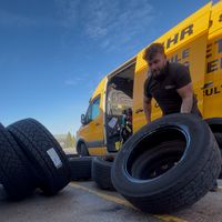 trucktyrejamie