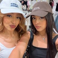 _le_sisters_yr