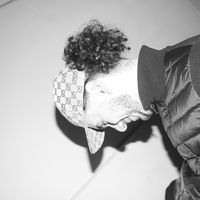 DONT DANCE FT MAXE