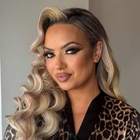 rouss_love_makeup
