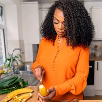 gisele_cooking.5