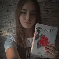 pati.with.books