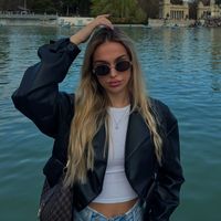 vivien.toth