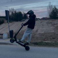 stauskazzz