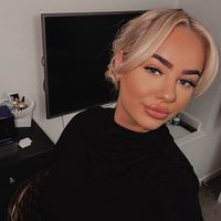 lauragarrard14