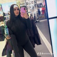 antonia_ayann