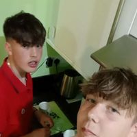 charlieisg4y0