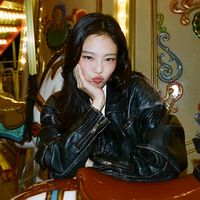 jennie_fan_1200