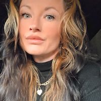 chrissy12324