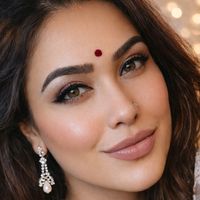 bollywoodqueenuk