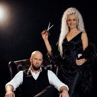 femalebarberdiamond