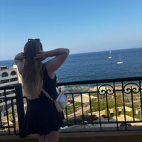 azra_sixtyone